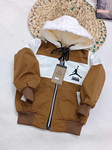 سویشرت گرم بالا مموری ضد آب داخل پشمی قهوه ای روشن